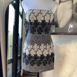 Jovani Strapless Mini Dress sz 4 nwt